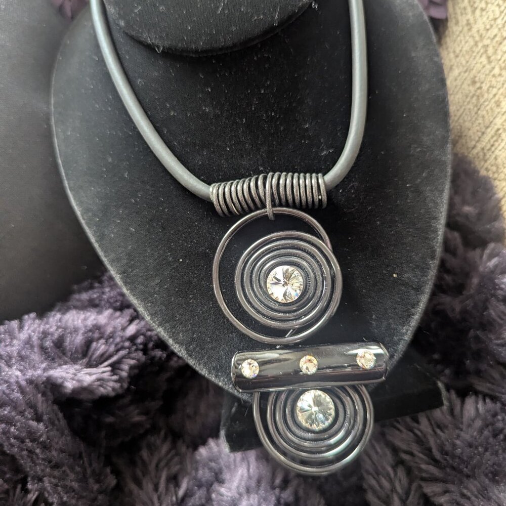 Jeff Lieb Designer Necklace - Picture 2 of 3